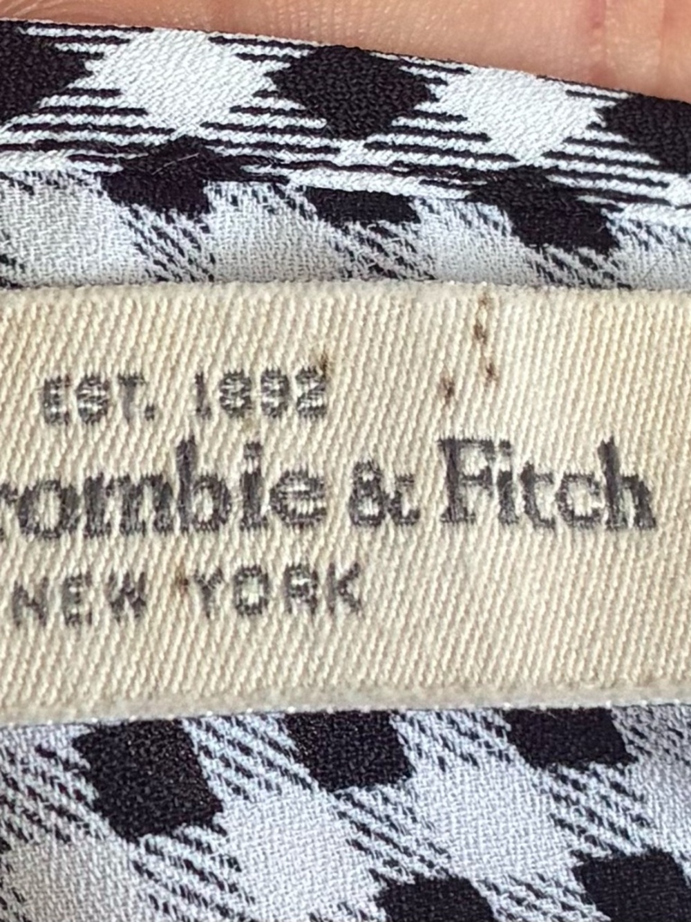 Abercrombie & Fitch Black and White Plaid Camisole-Size S - Picture 3 of 4